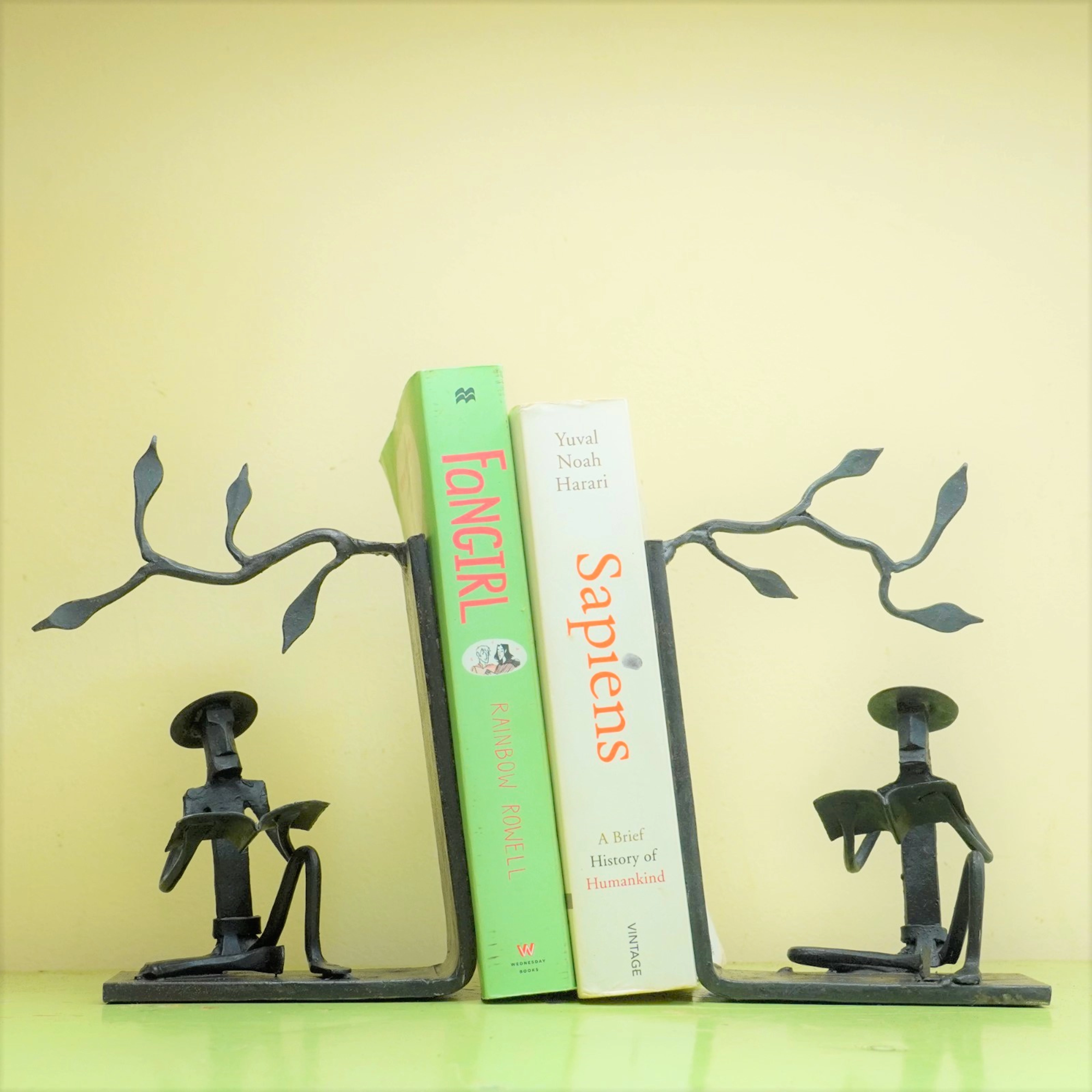 2PCS Bookends Iron Book Stoppers Book Dividers Metal Book Ends Heavy Duty Booken